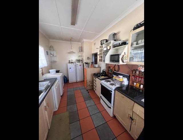 3 BEDROOM HOUSE FOR SALE IN WANNENBURGHOOGTE